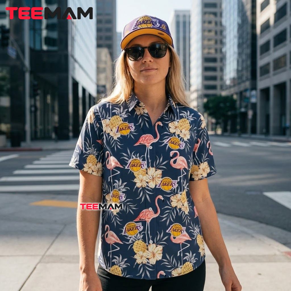 Los Angeles Lakers Hawaiian Shirt Flamingo Pineapple Back Los Angeles Lakers Hawaiian Shirt Flamingo Pineapple Back