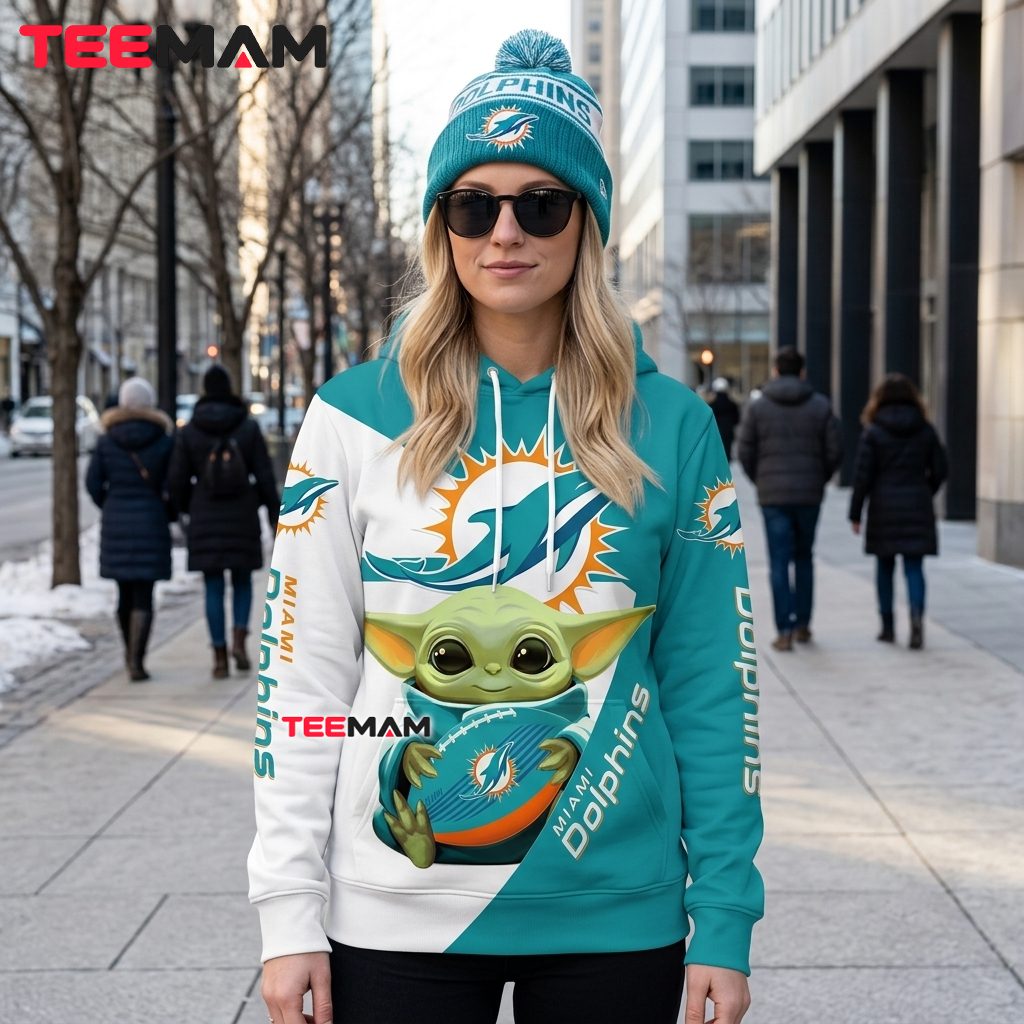 Miami Dolphins 3D Hoodie Baby Yoda Football Hug Back Miami Dolphins 3D Hoodie Baby Yoda Football Hug Back