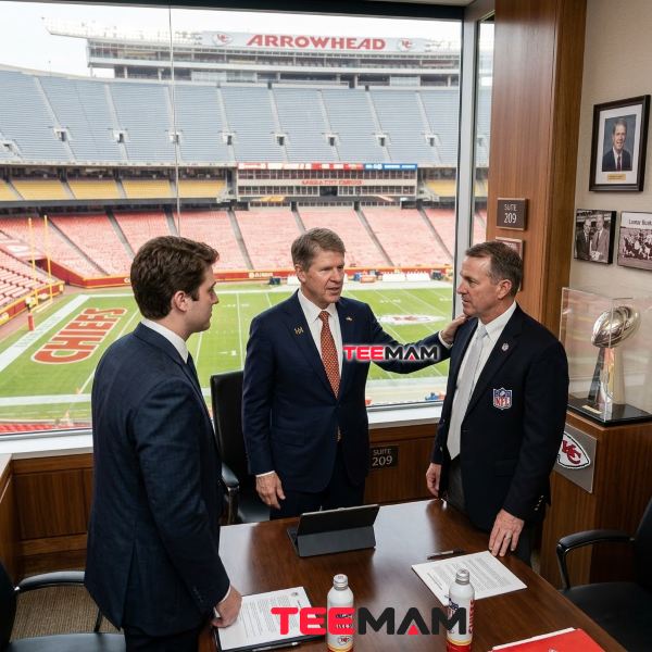 Clark Hunt Kansas City Chiefs Leadership