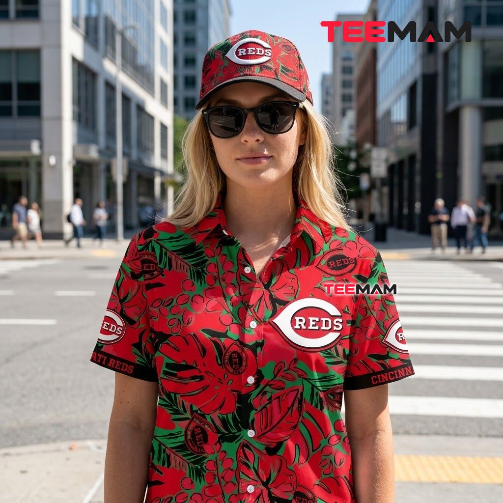 Cincinnati Reds Hawaiian Shirt Botanical Berry Green Leaf Back Cincinnati Reds Hawaiian Shirt Botanical Berry Green Leaf Back