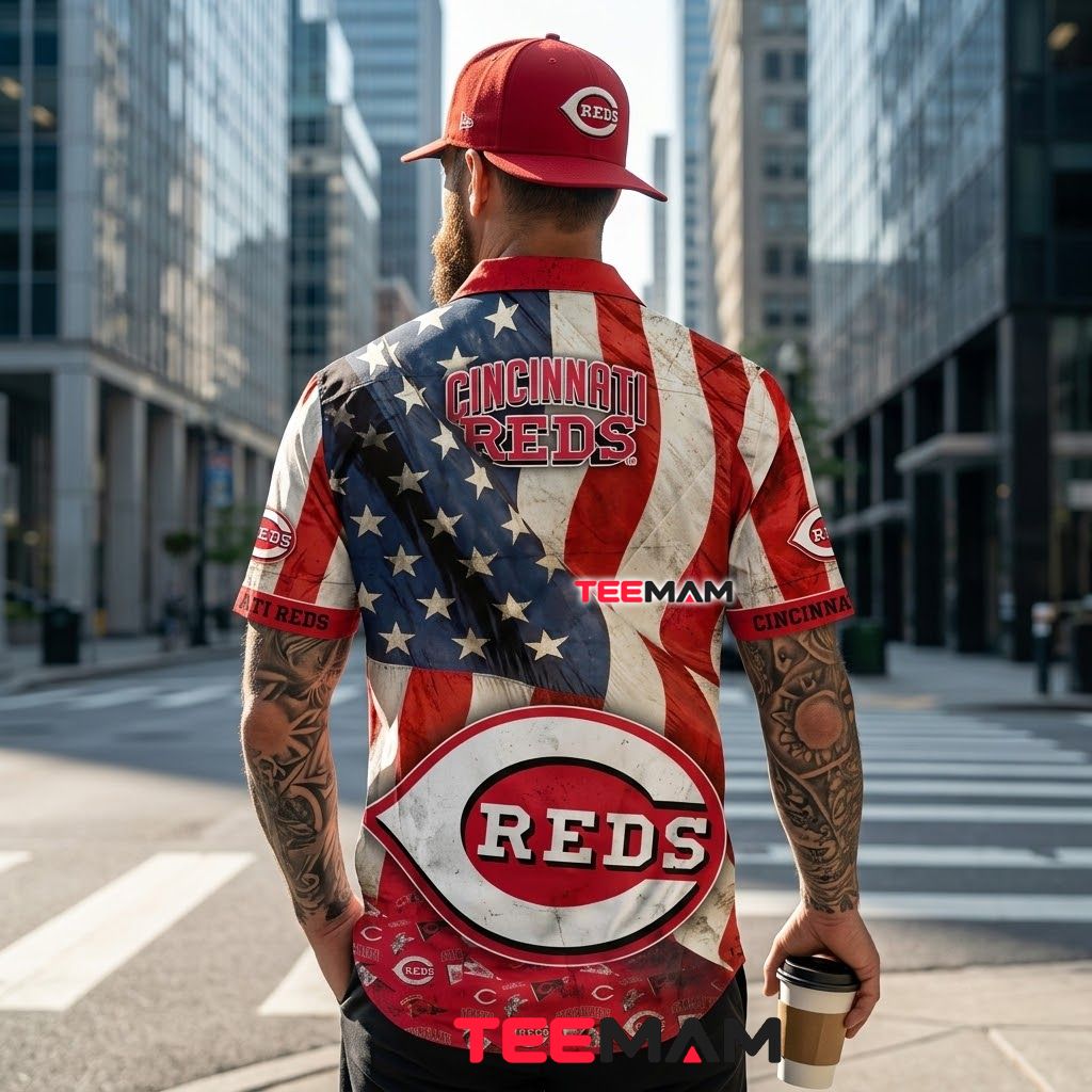 Cincinnati Reds Hawaiian Shirt Vintage USA Flag Waving Version 3 Cincinnati Reds Hawaiian Shirt Vintage USA Flag Waving Version 3