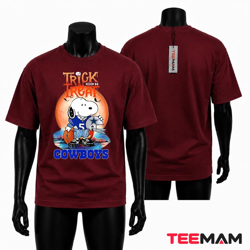 Dallas Cowboys Halloween T-Shirt Snoopy Trick Treat