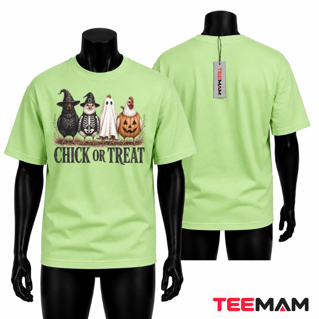 Halloween Chickens T-Shirt Spooky Costume Farm Animal