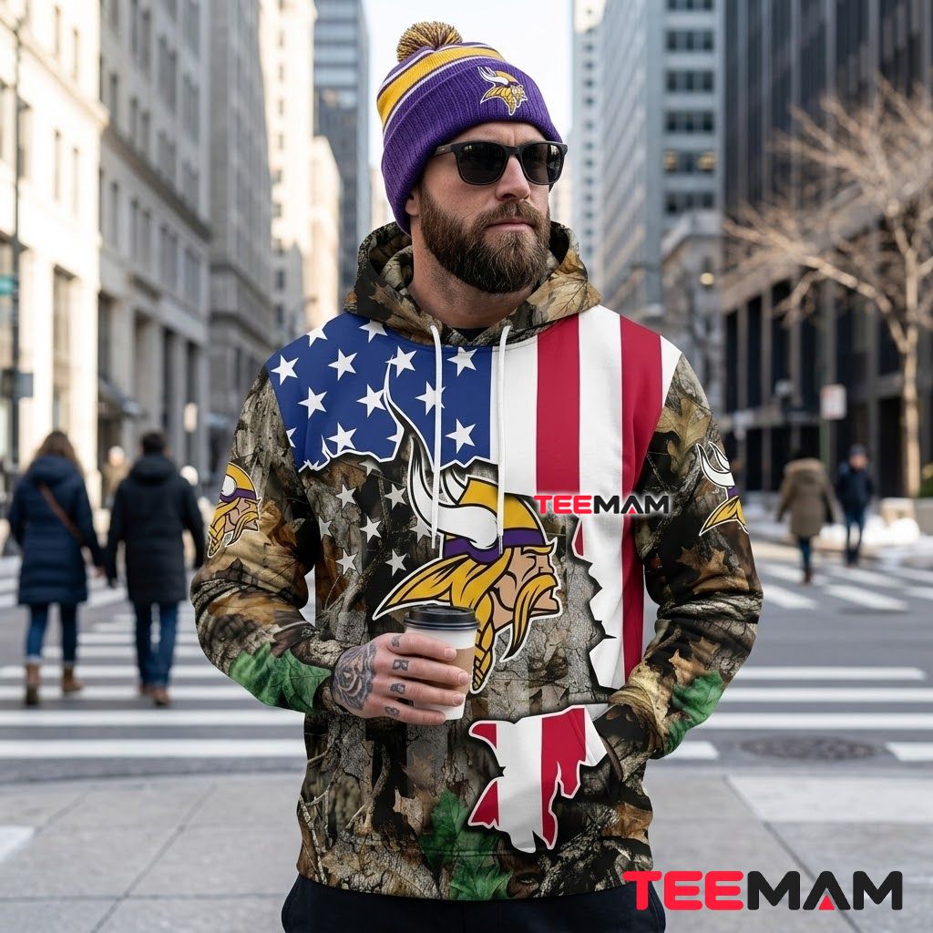 Minnesota Vikings 3D Hoodie Camo Patriotic Flag Back Minnesota Vikings 3D Hoodie Camo Patriotic Flag Back