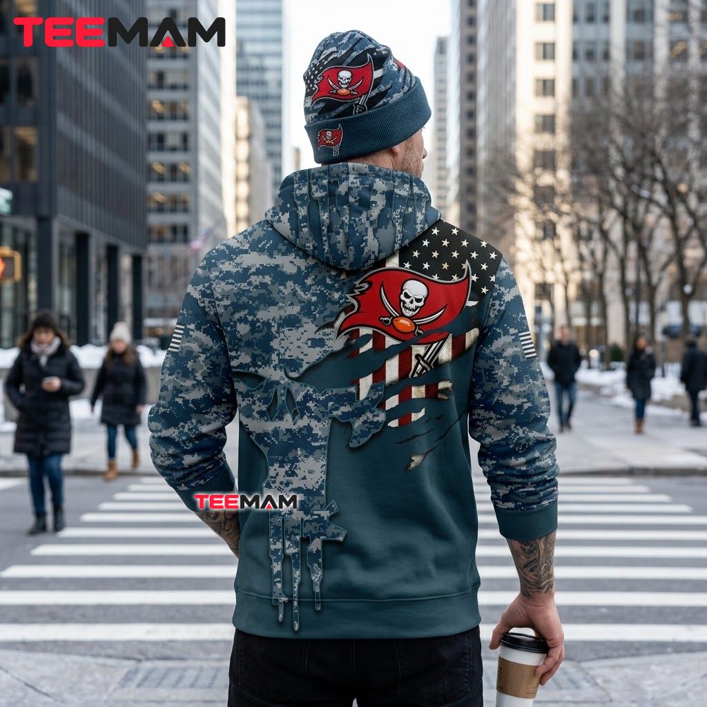 Tampa Bay Buccaneers 3D Hoodie Navy Digital Camo Flag Reveal Version 3 Tampa Bay Buccaneers 3D Hoodie Navy Digital Camo Flag Reveal Version 3