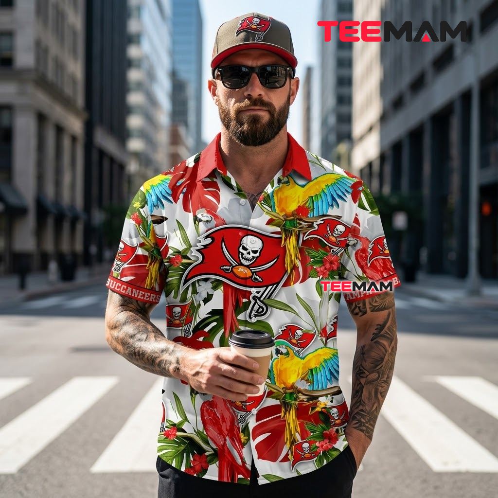 Tampa Bay Buccaneers Aloha Shirt Parrot Jungle Back Tampa Bay Buccaneers Aloha Shirt Parrot Jungle Back