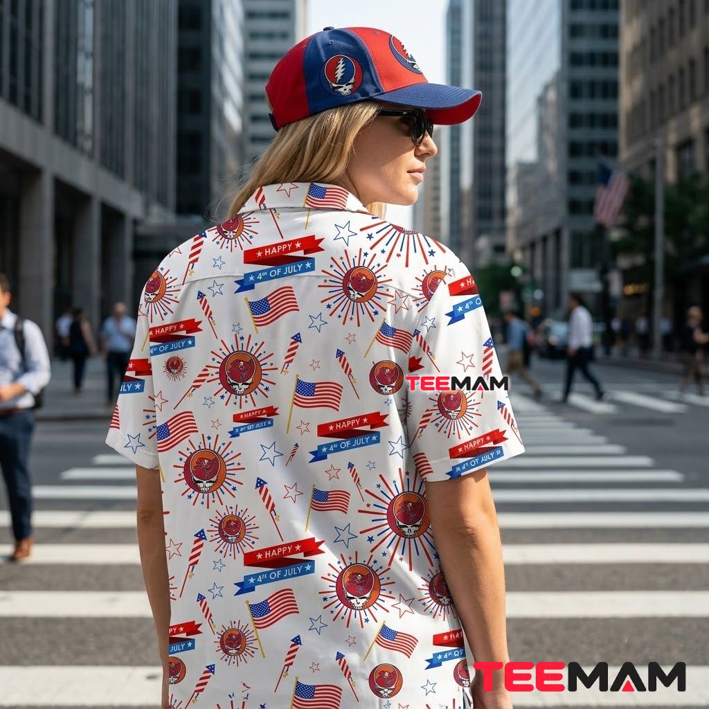Tampa Bay Buccaneers Hawaiian Shirt 4th Of July Version 3 Tampa Bay Buccaneers Hawaiian Shirt 4th Of July Version 3