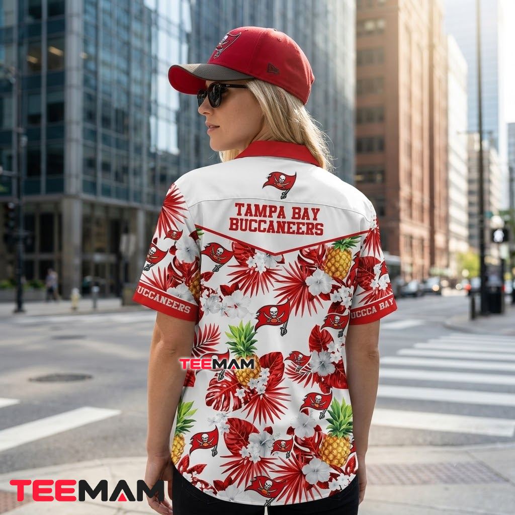 Tampa Bay Buccaneers Hawaiian Shirt Pineapple Floral Beach Version 3 Tampa Bay Buccaneers Hawaiian Shirt Pineapple Floral Beach Version 3