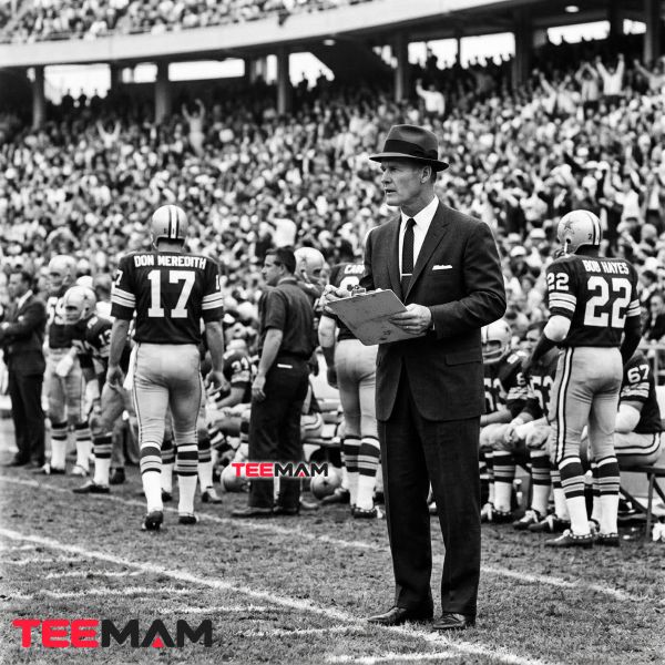 Tom Landry Dallas Cowboys Head Coach Fedora Era