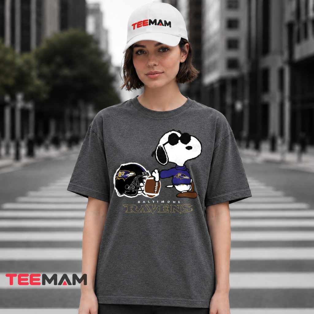 Baltimore Ravens Snoopy Cool Sunglasses T-Shirt