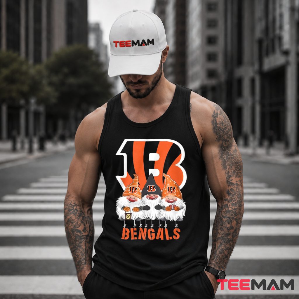 Cincinnati Bengals Christmas Three Gnomes Lantern Gift Tank Top Cincinnati Bengals Christmas Three Gnomes Lantern Gift Tank Top