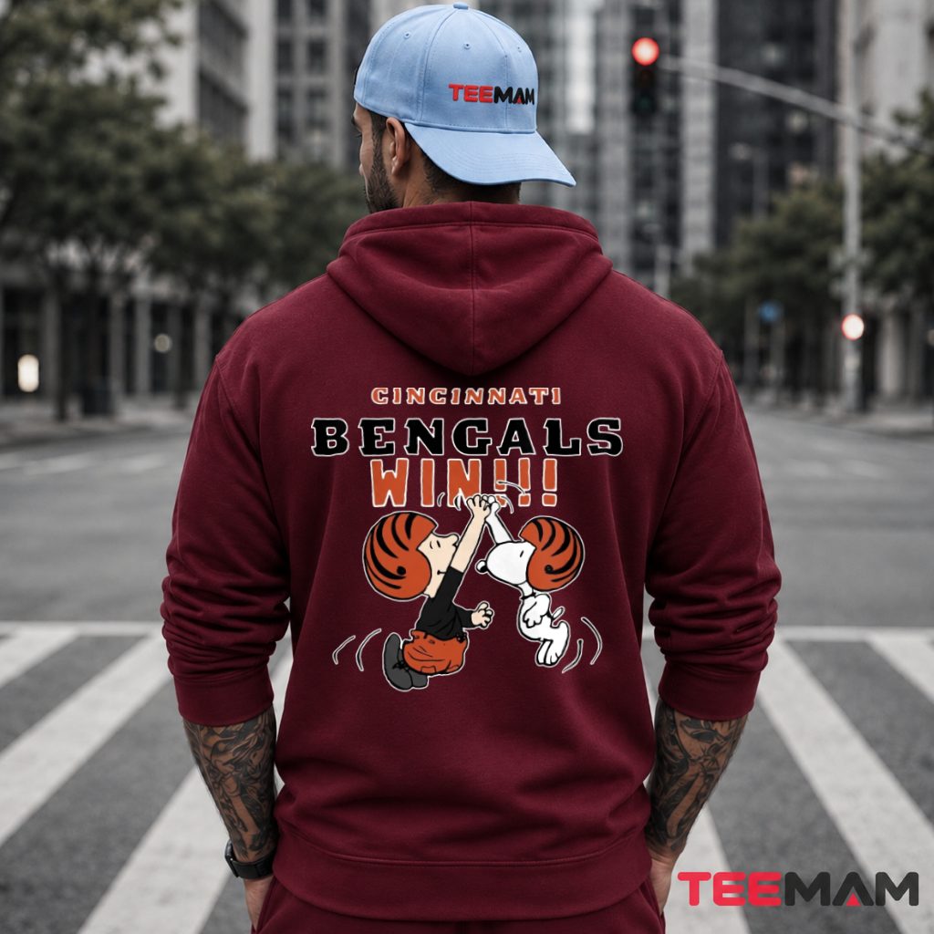 Cincinnati Bengals Snoopy Win Dance Hoodie Cincinnati Bengals Snoopy Win Dance Hoodie