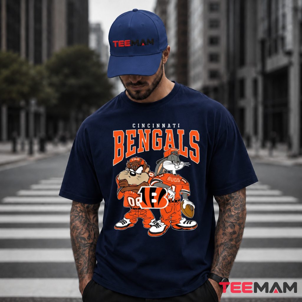 Cincinnati Bengals Taz Bugs Bunny Football T-Shirt