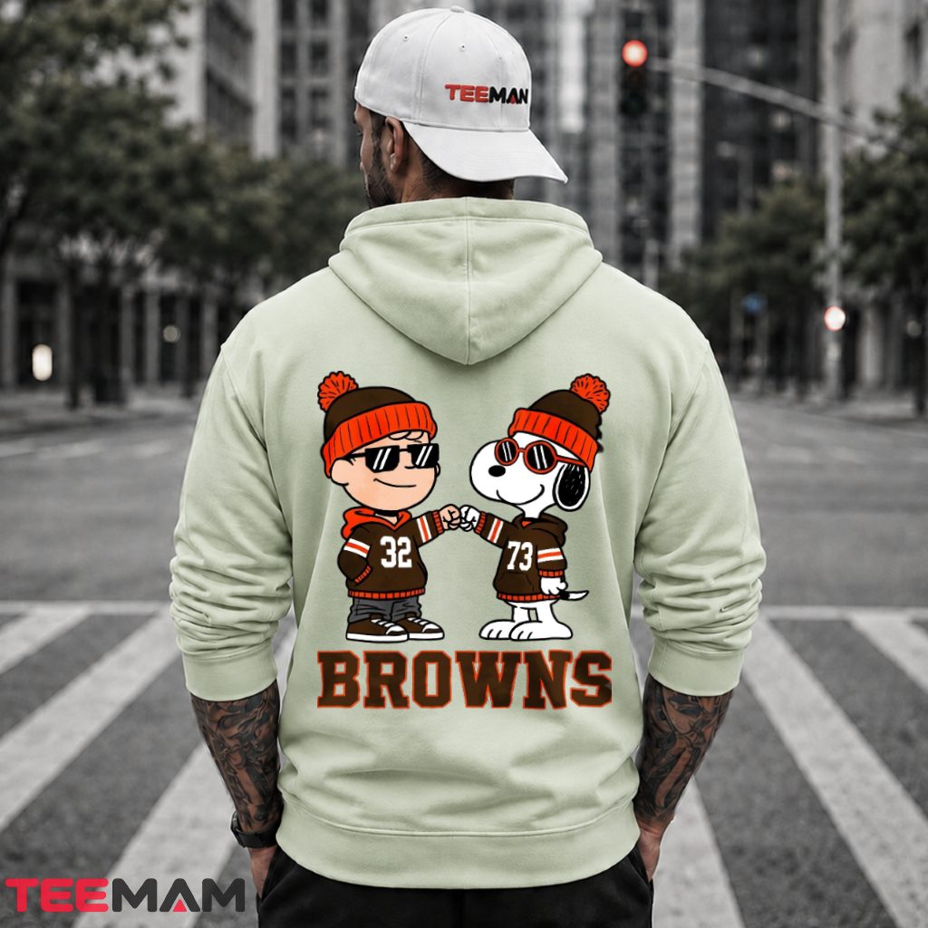 Cleveland Browns Snoopy Fist Bump Hoodie Cleveland Browns Snoopy Fist Bump Hoodie