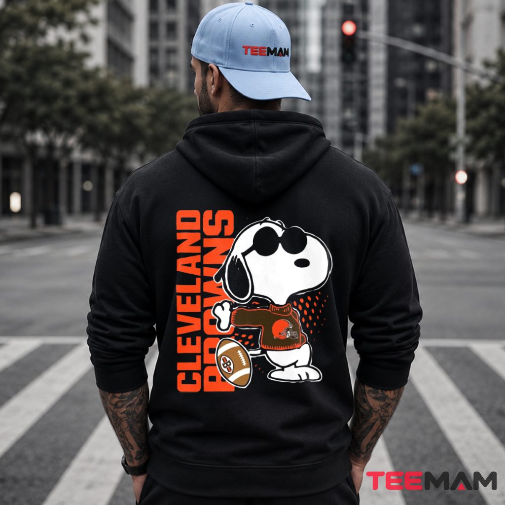 Cleveland Browns Snoopy Sunglasses Football Hoodie Cleveland Browns Snoopy Sunglasses Football Hoodie