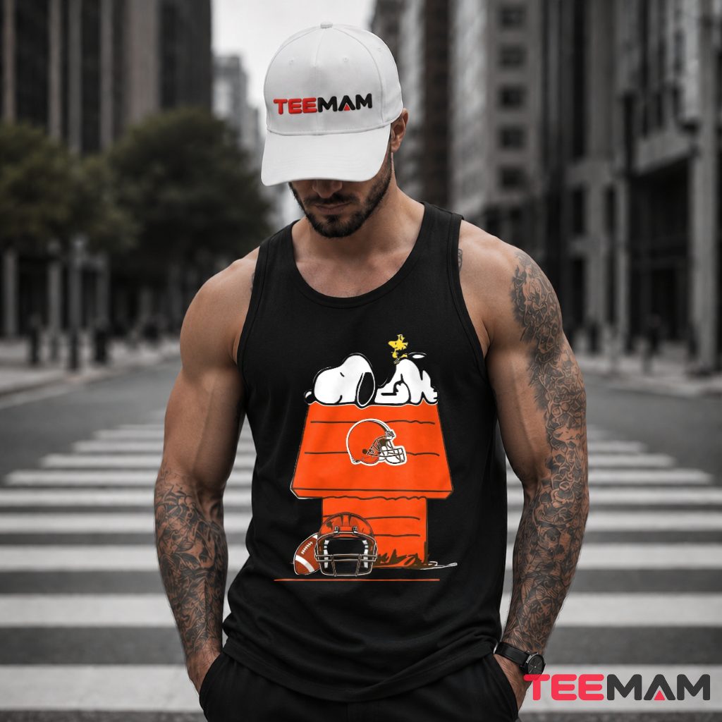 Cleveland Browns Snoopy Woodstock Doghouse Tank Top Cleveland Browns Snoopy Woodstock Doghouse Tank Top