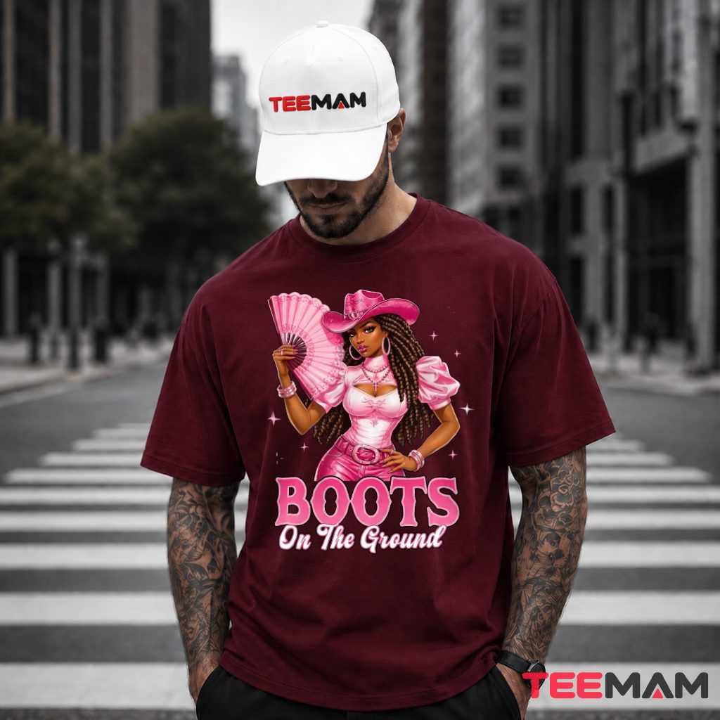 Cowgirl Fan Boots On The Ground Pink T-Shirt