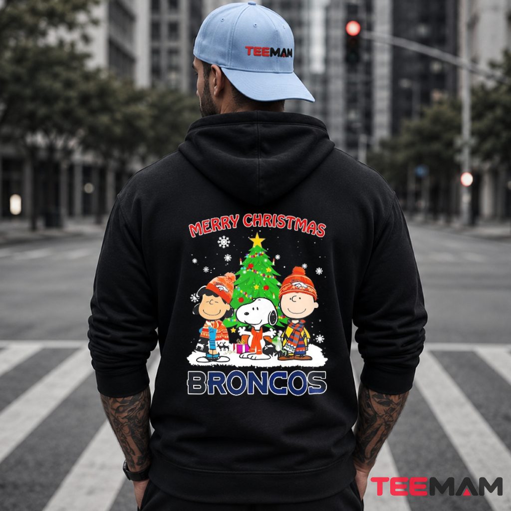 Denver Broncos Peanuts Christmas Tree Snow Hoodie Denver Broncos Peanuts Christmas Tree Snow Hoodie