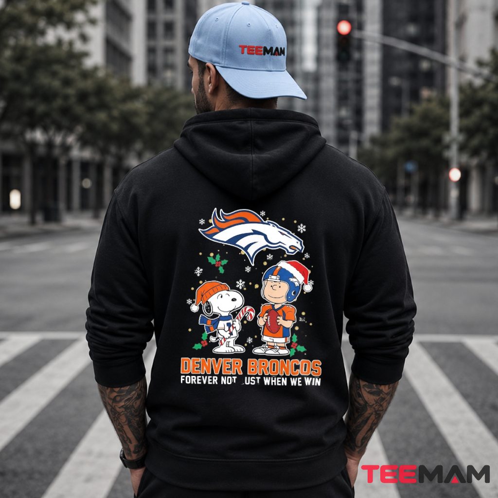 Denver Broncos Snoopy Christmas Forever Hoodie Denver Broncos Snoopy Christmas Forever Hoodie