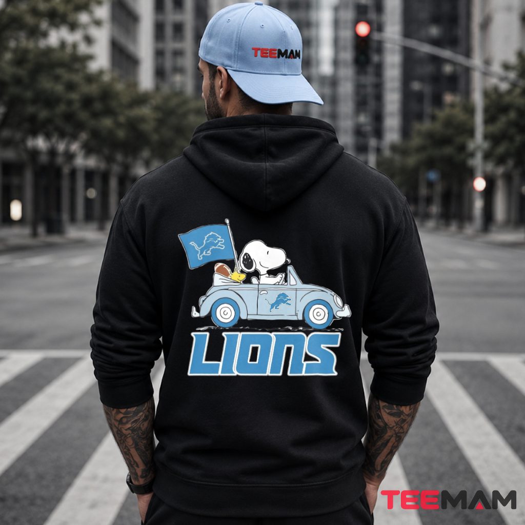 Detroit Lions Snoopy Car Flag Hoodie Detroit Lions Snoopy Car Flag Hoodie