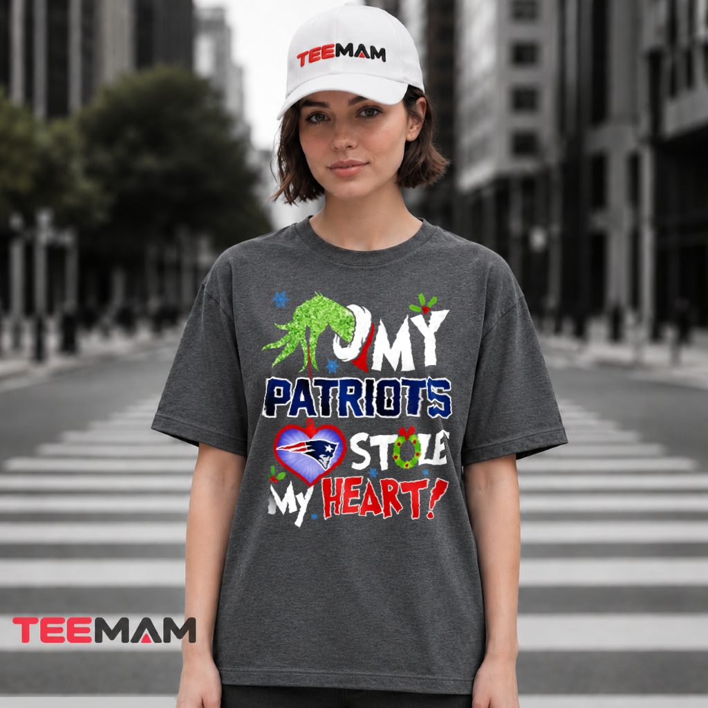 Grinch New England Patriots Stole My Heart T-Shirt