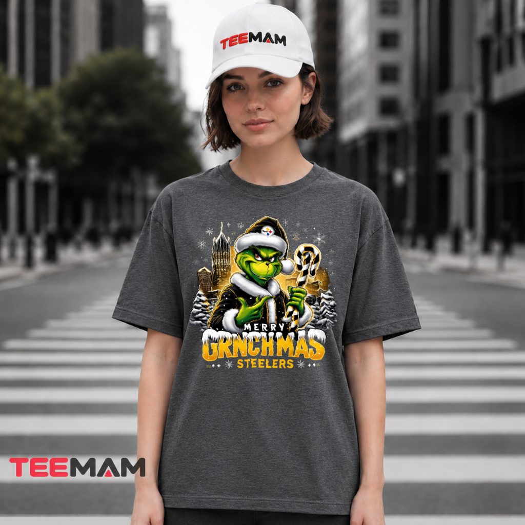 Merry Grinchmas Steelers Pittsburgh Skyline T-Shirt