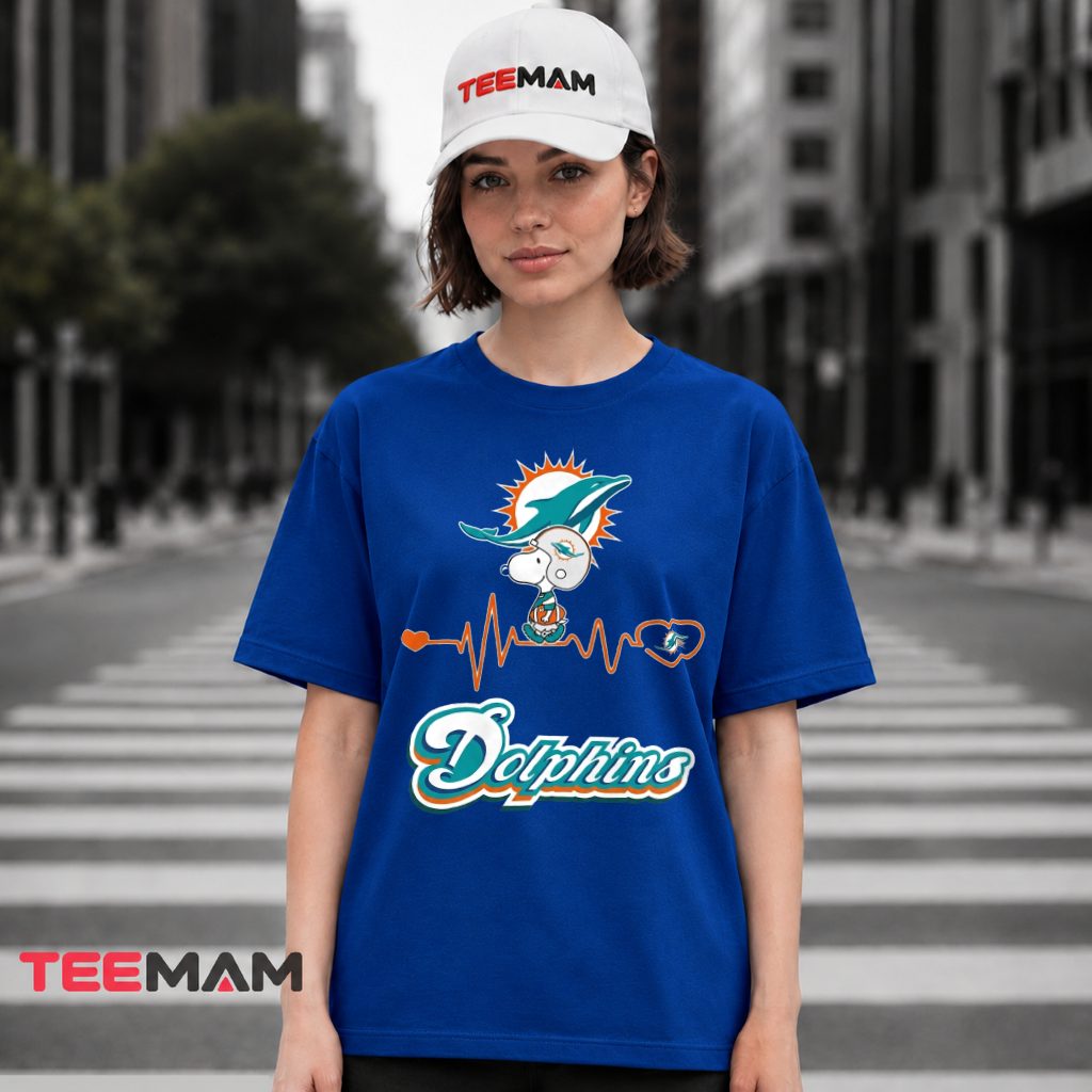 Miami Dolphins Snoopy Heartbeat T-Shirt