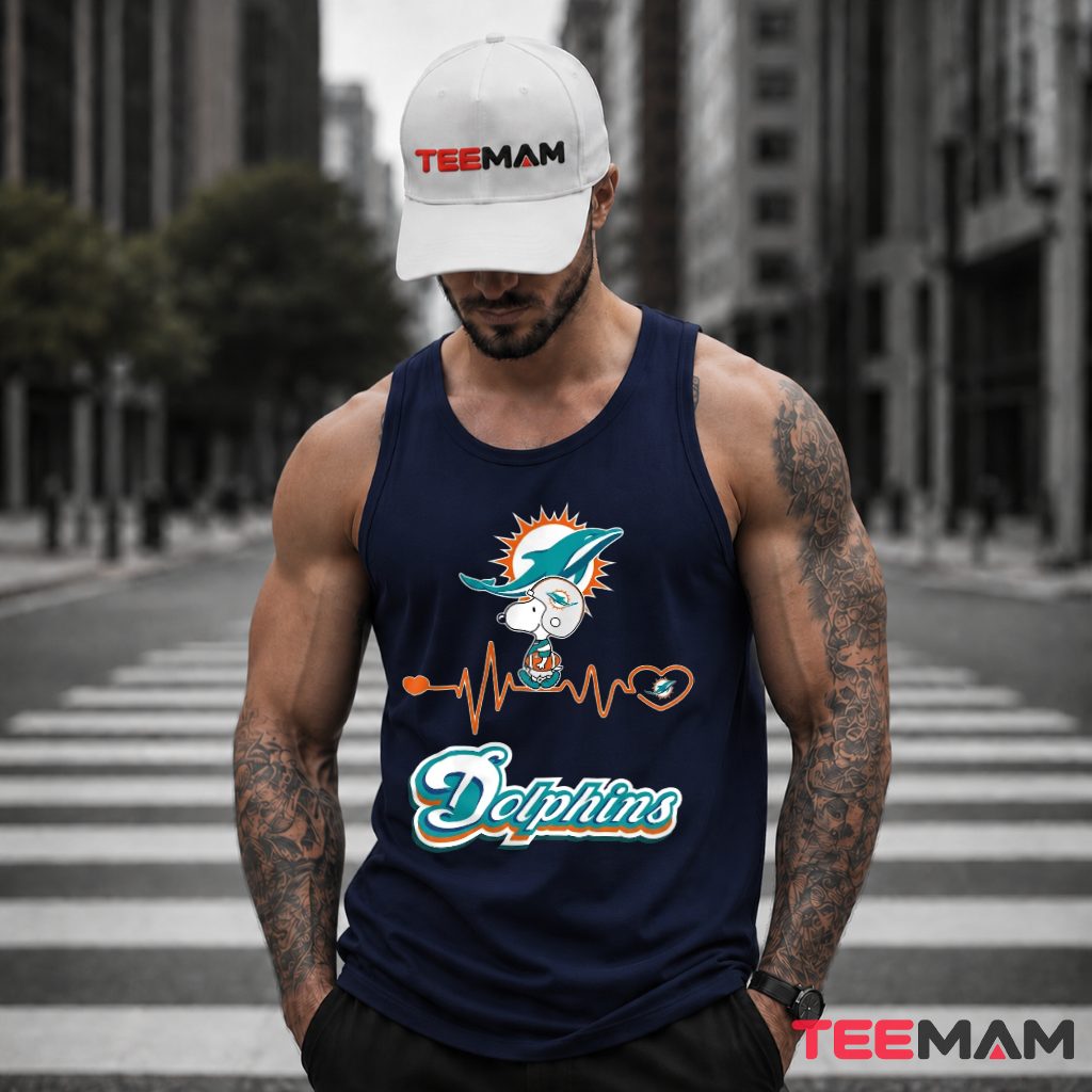 Miami Dolphins Snoopy Heartbeat Tank Top Miami Dolphins Snoopy Heartbeat Tank Top