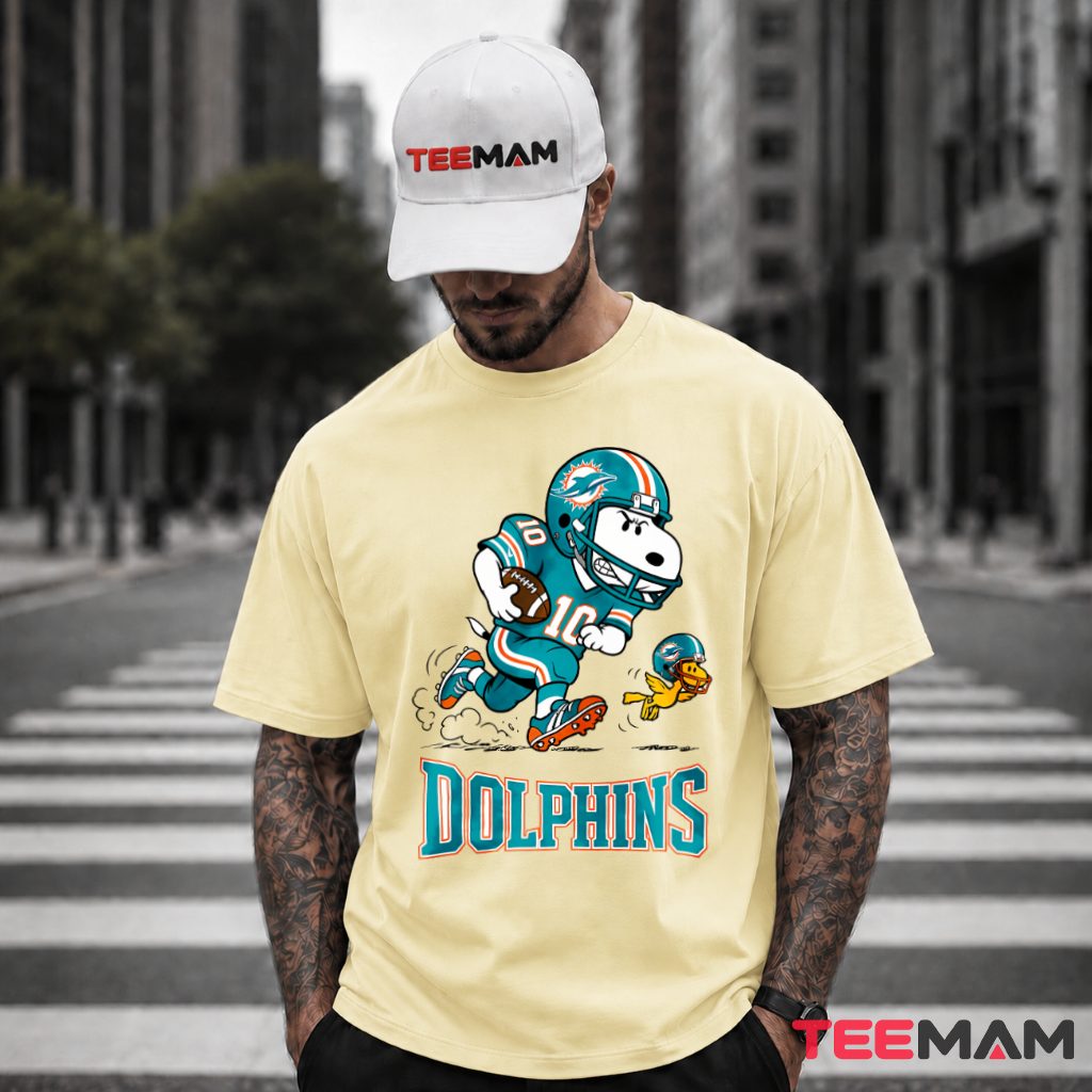 Miami Dolphins Snoopy Running Back T-Shirt