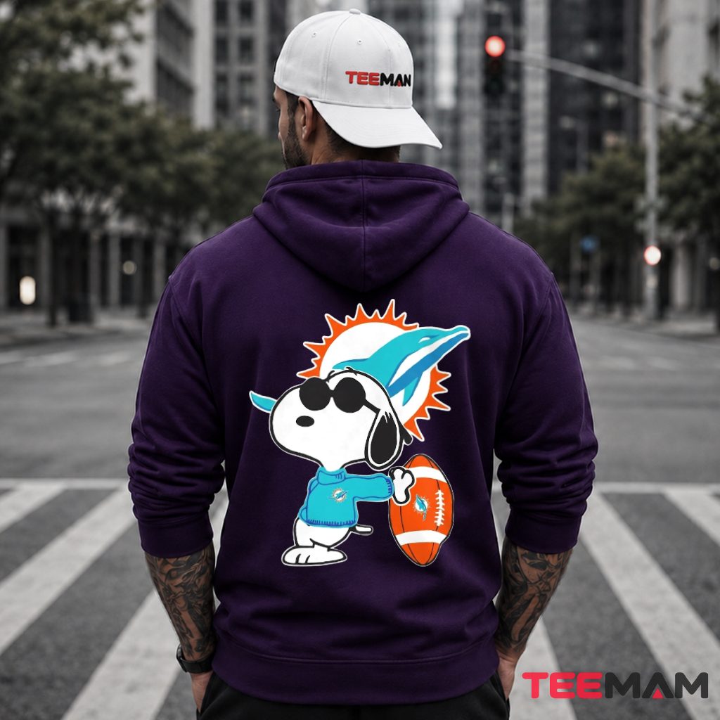Miami Dolphins Snoopy Sunglasses Hoodie Miami Dolphins Snoopy Sunglasses Hoodie