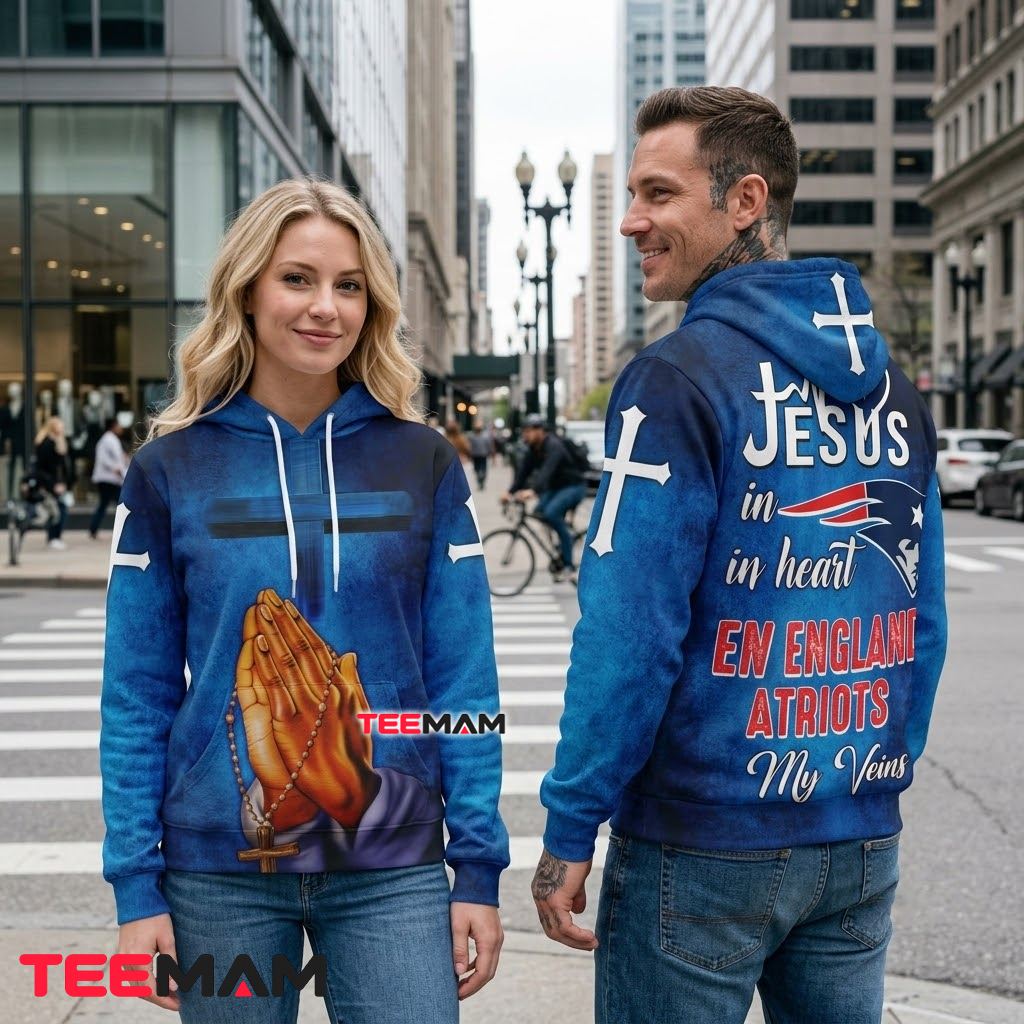 New England Patriots 3D Hoodie Jesus In My Heart Praying Hands Back New England Patriots 3D Hoodie Jesus In My Heart Praying Hands Back