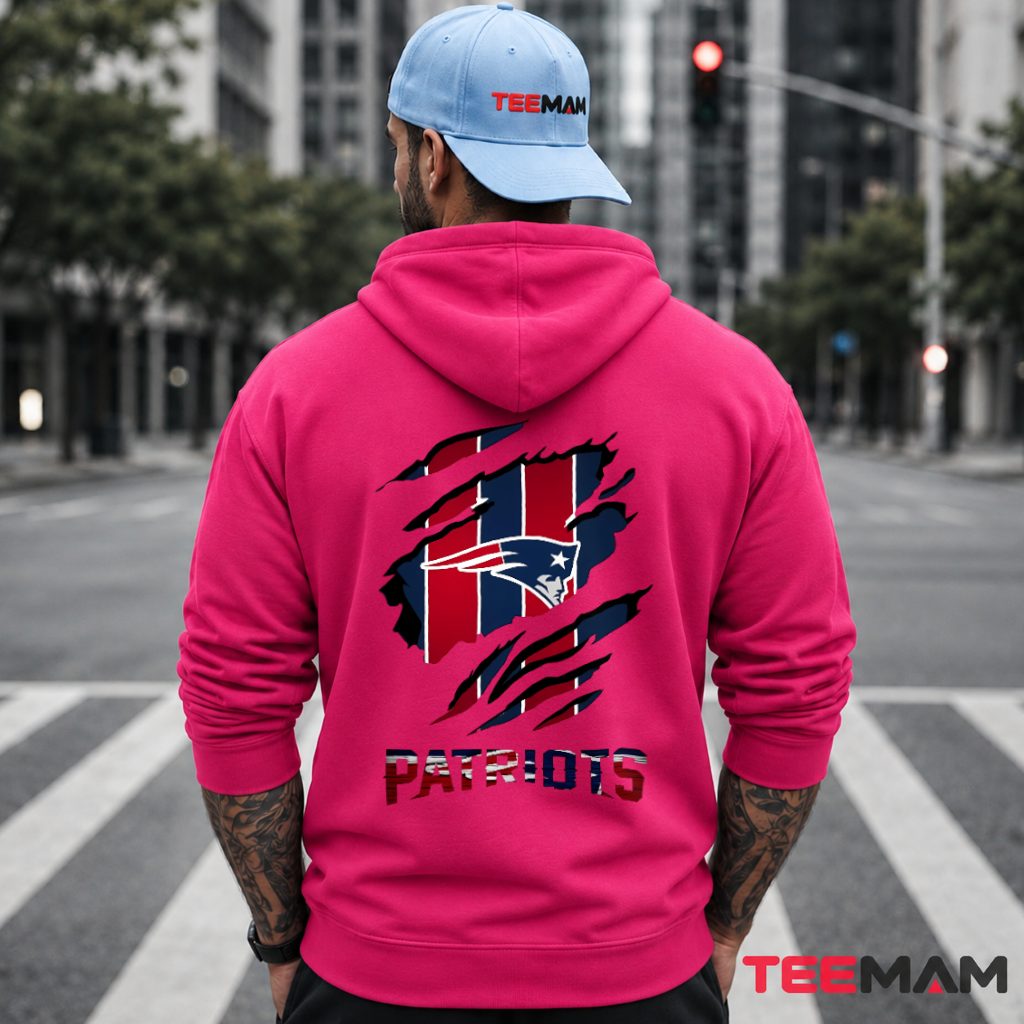 New England Patriots Ripped Claw Flag Hoodie New England Patriots Ripped Claw Flag Hoodie