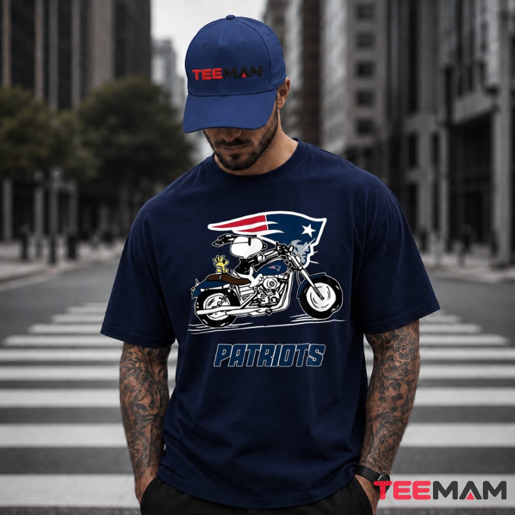 New England Patriots Snoopy Motorcycle Ride T-Shirt