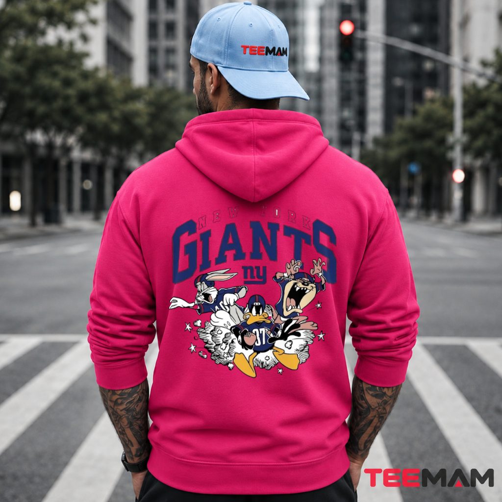 New York Giants Looney Tunes Brawl Hoodie New York Giants Looney Tunes Brawl Hoodie