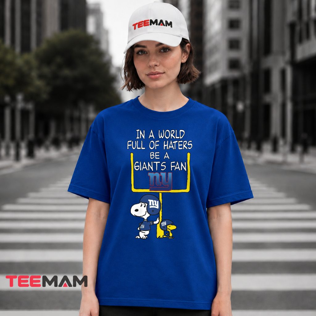 New York Giants Snoopy Goal Post T-Shirt