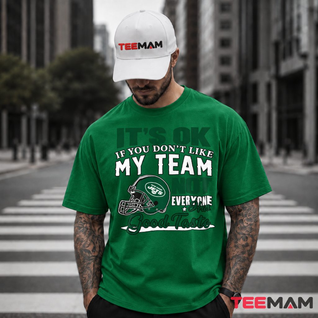 New York Jets Good Taste Helmet Team T-Shirt