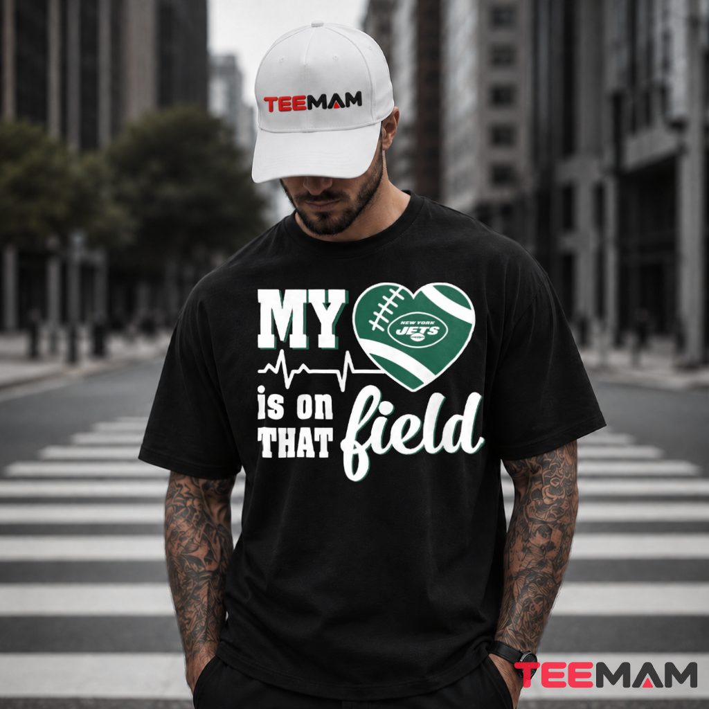 New York Jets Heart Heartbeat On Field T-Shirt