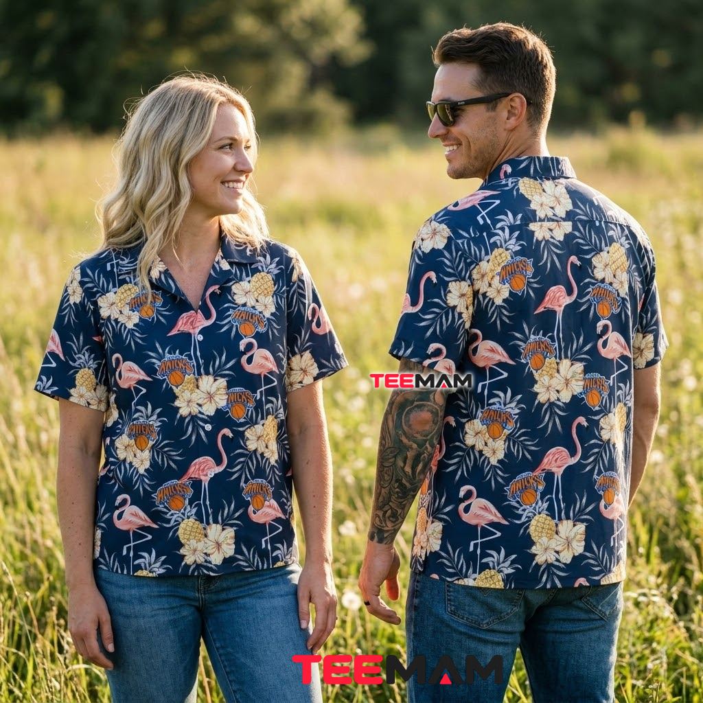 New York Knicks Hawaiian Shirt Flamingo Pineapple Back New York Knicks Hawaiian Shirt Flamingo Pineapple Back