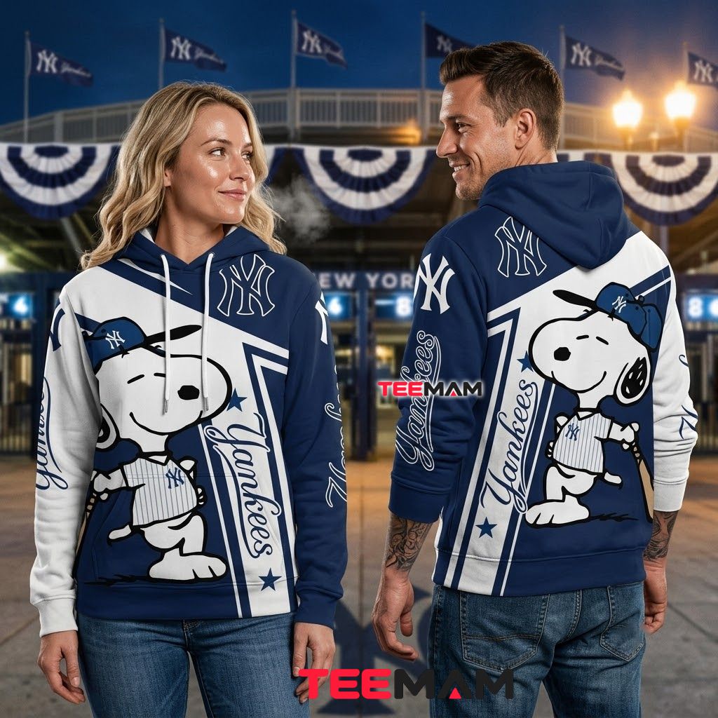New York Yankees 3D Hoodie Snoopy Baseball Back New York Yankees 3D Hoodie Snoopy Baseball Back