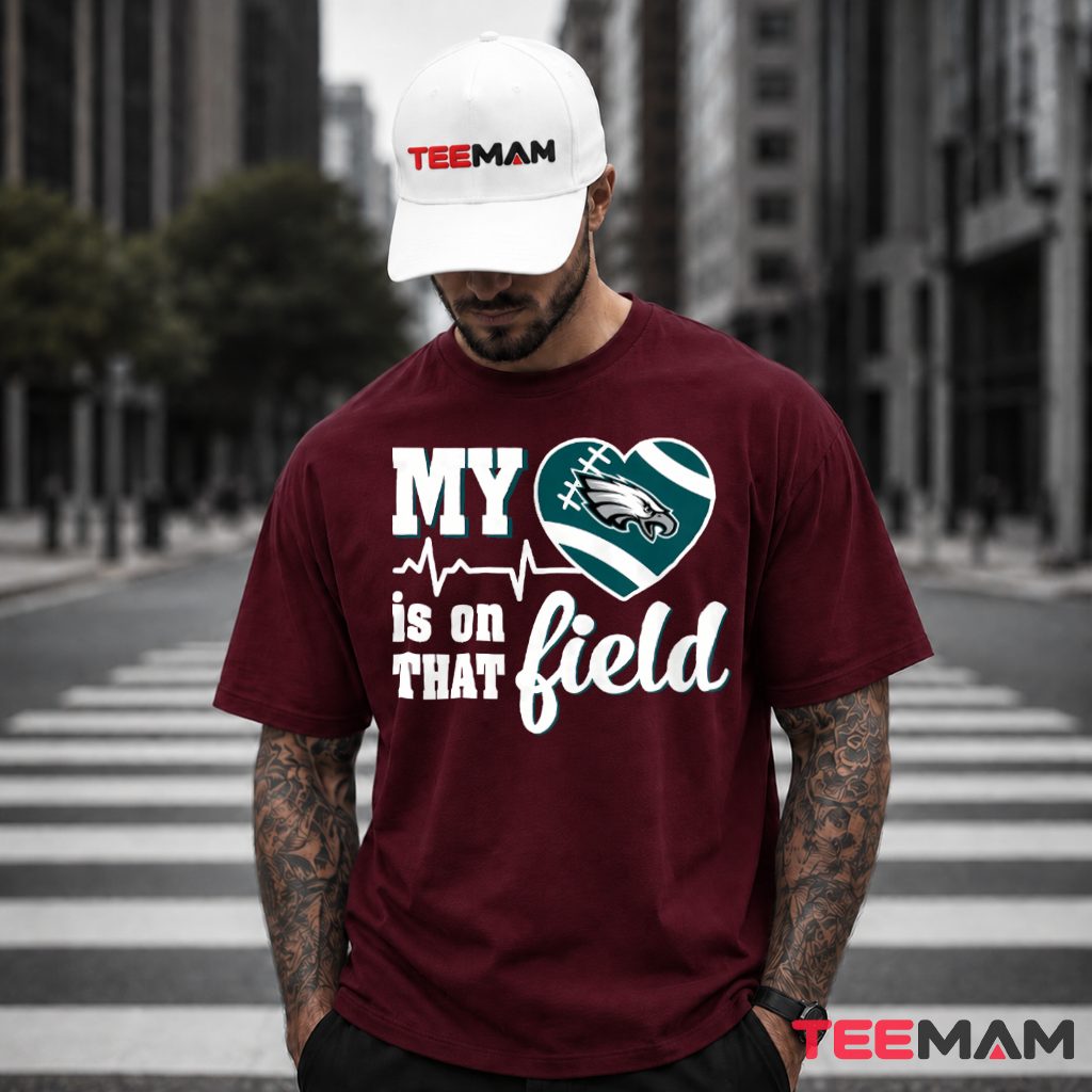 Philadelphia Eagles Heart On Field T-Shirt