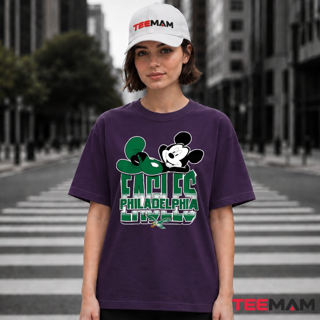 Philadelphia Eagles On Sundays We Prey Shirt