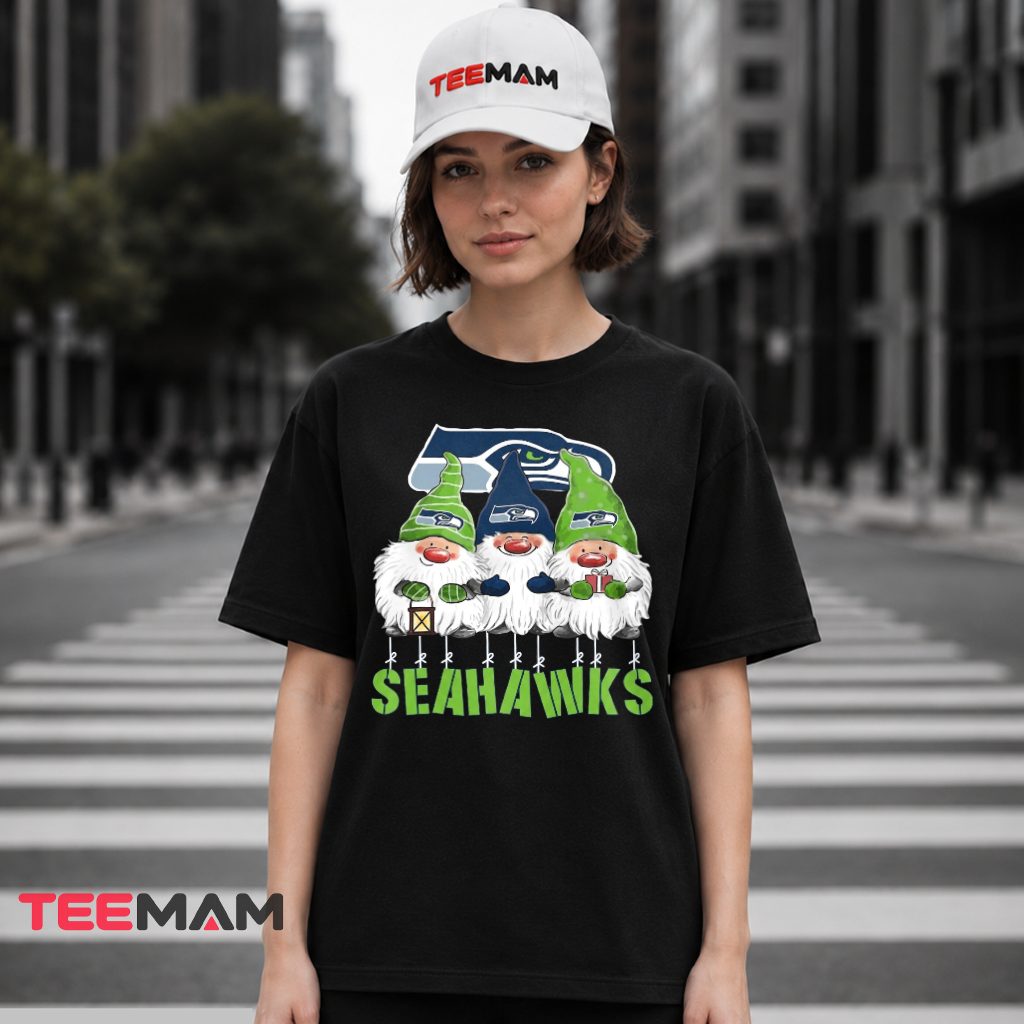 Seattle Seahawks Gnomes Christmas Football Fan T-Shirt