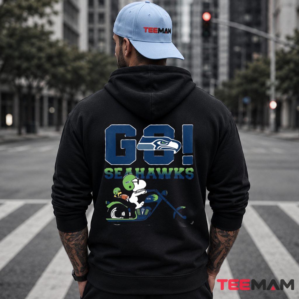 Seattle Seahawks Snoopy Motorcycle Ride Hoodie Seattle Seahawks Snoopy Motorcycle Ride Hoodie