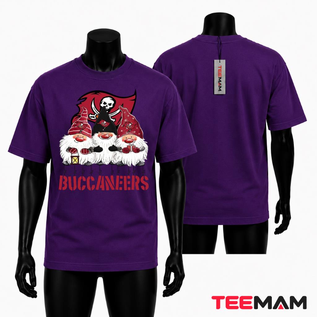 Tampa Bay Buccaneers Gnomes Skull Flag T-Shirt
