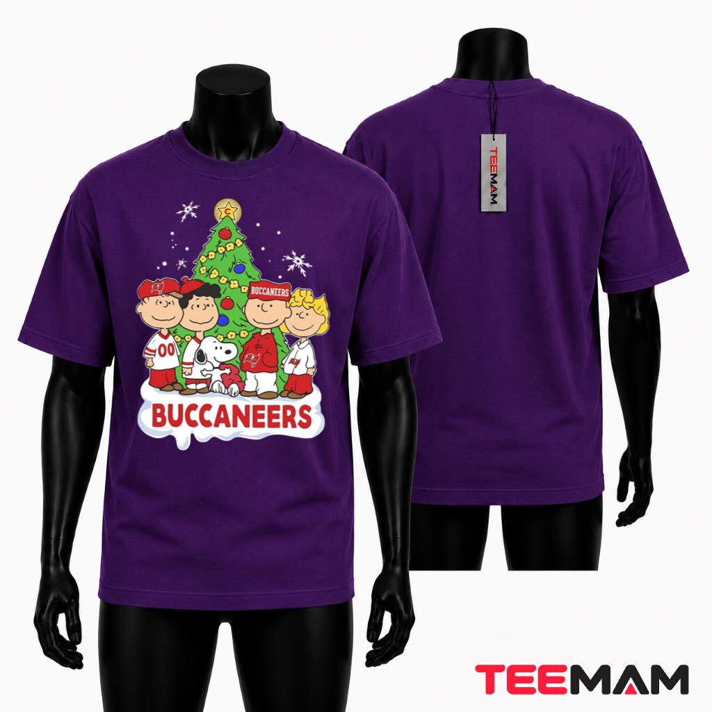 Tampa Bay Buccaneers Peanuts Gang Christmas Tree T-Shirt