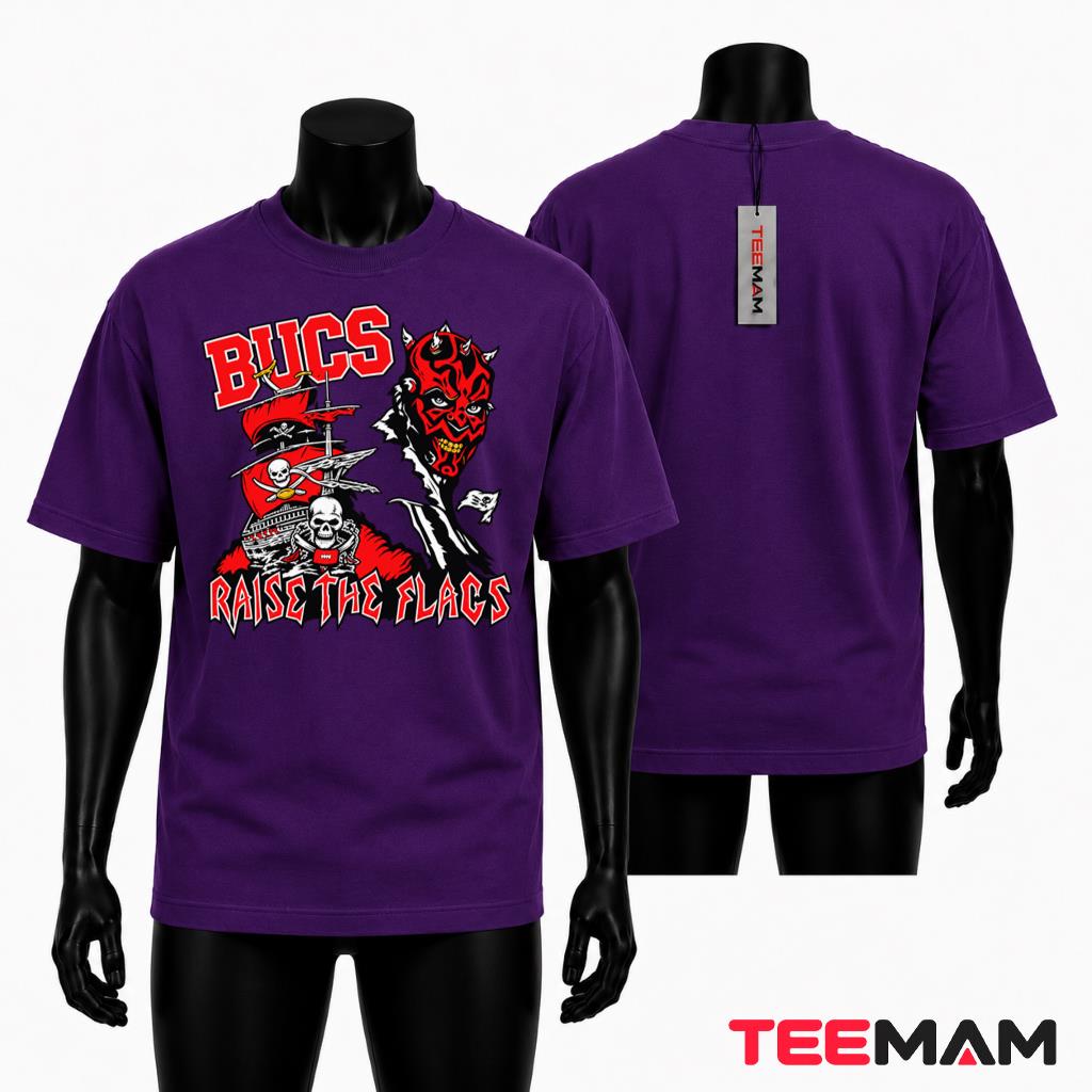 Tampa Bay Buccaneers Raise Flags Pirate Skull T-Shirt