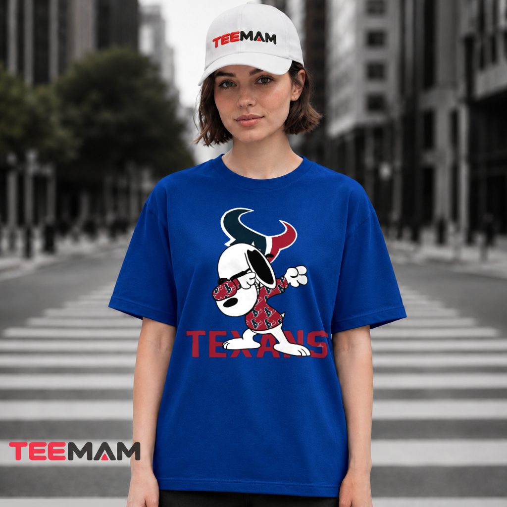Houston Texans Snoopy Dab Red Bull Logo Sweater T-Shirt
